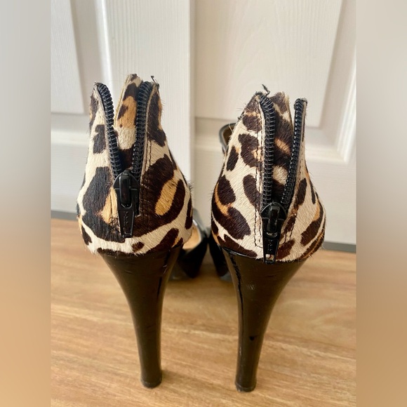 BCBGeneration Animal Print and Black Heels - Picture 2 of 4